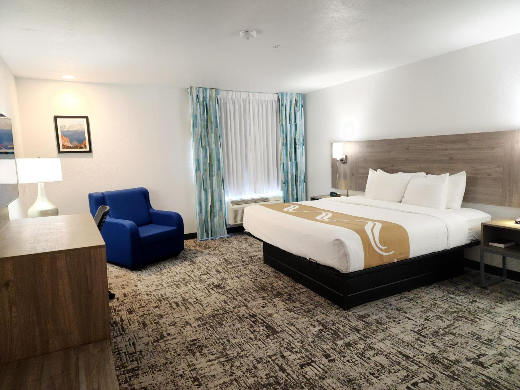 Quality Inn & Suites Denver International Airport Exterior foto