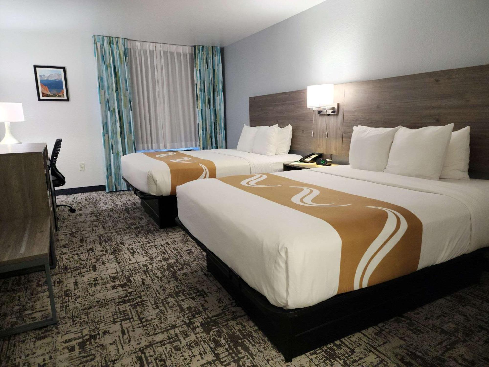 Quality Inn & Suites Denver International Airport Exterior foto